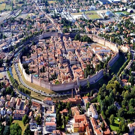 ベッド・アンド・ブレックファスト Casa Belvedere Tezze sul Brenta