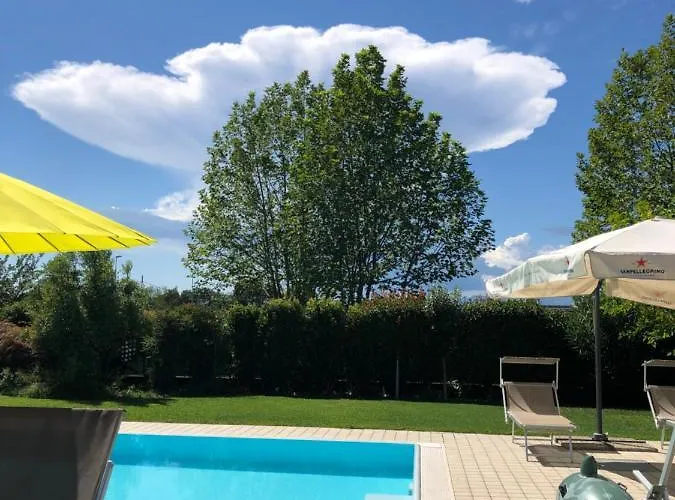 Casa Belvedere Alojamento de Acomodação e Pequeno-almoço 4*